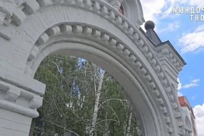 В ходе реставрации в Самаре Монастырские ворота оказались под слоем штукатурки