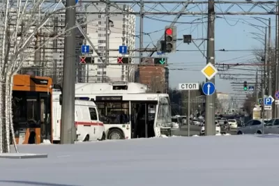 В Самаре на Московском шоссе столкнулись два автобуса