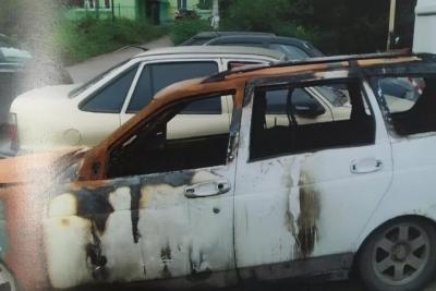 В Самаре будут судить женщину, подозреваемую в поджоге автомобиля ее бывшего мужа