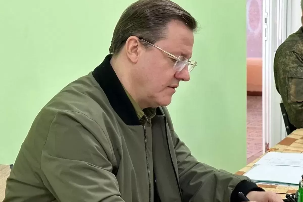 Самарский губернатор провел личный прием земляков-участников СВО в Запорожье