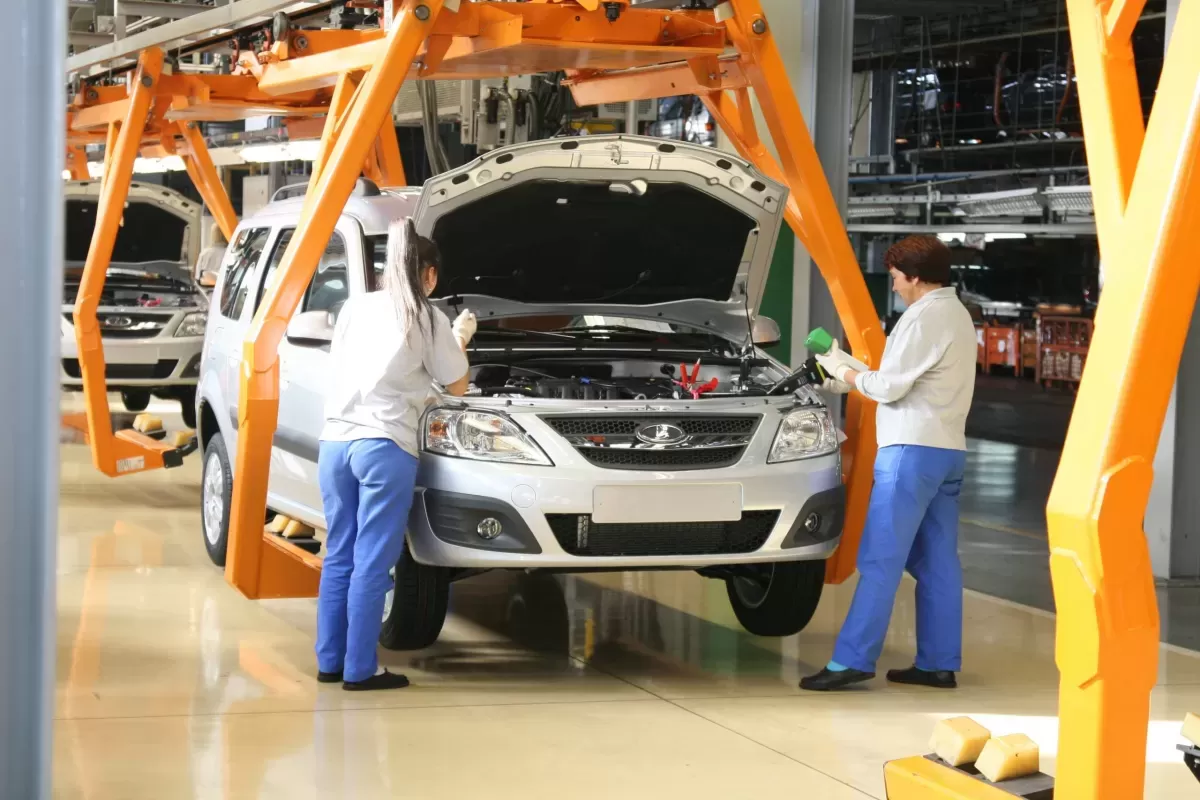 АвтоВАЗ начал продажи LADA Granta с автоматической трансмиссией