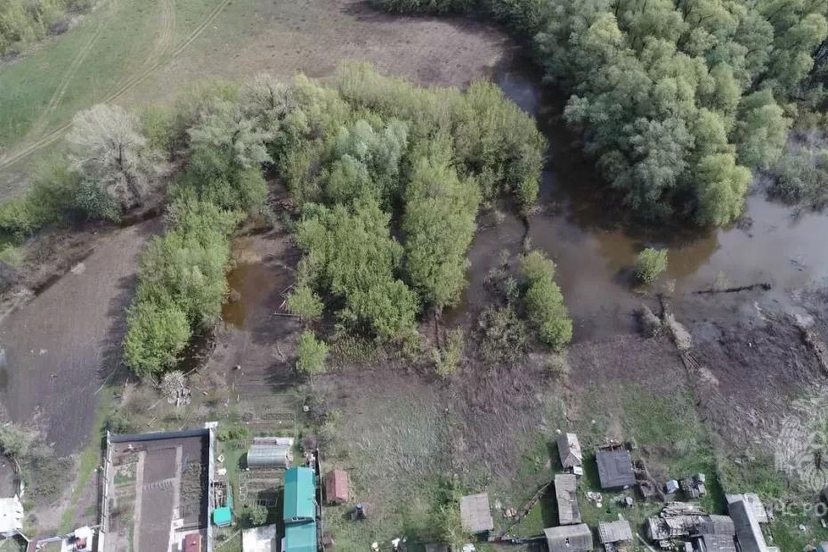 В Самарской области из-за паводка остаются затопленными 69 жилых домов и один мост