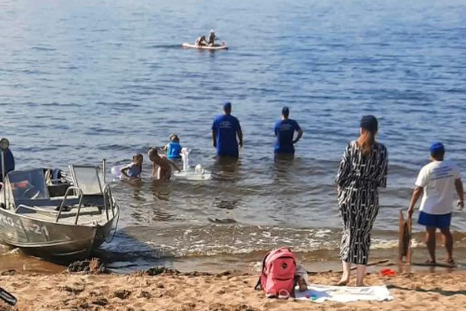 В Самаре в районе спуска Советской Армии в Волге утонул мужчина