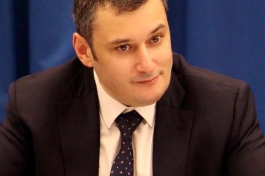 Самарский экс-депутат Александр Хинштейн попал в ДТП в Курской области