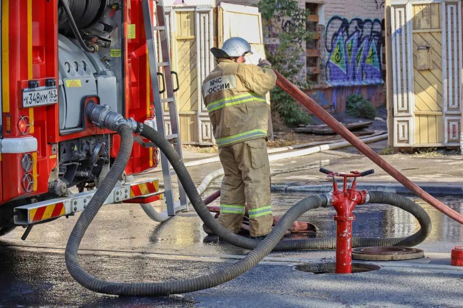 При возгорании дивана в квартире погибла женщина в Самарской области: что произошло