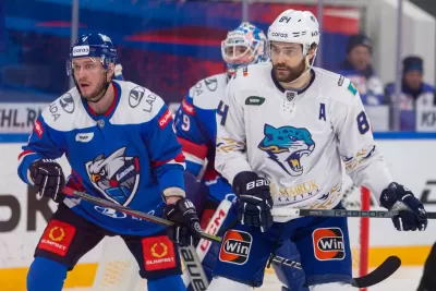 Хоккейная «Лада» всухую выиграла казахстанский «Барыс»