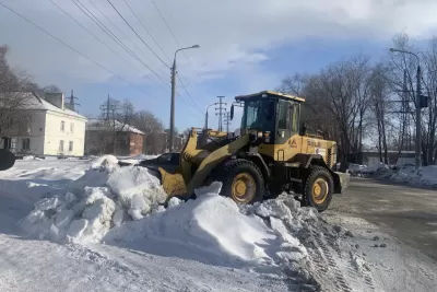 Во всех районах Самары убирают снег