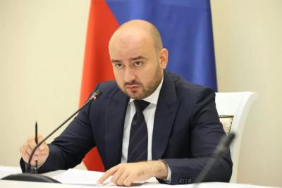 Вячеслав Федорищев поздравил самарцев с Днем медицинского работника