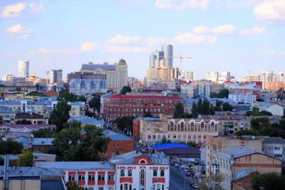 С марта 2026 года все вывески в Самаре станут русскоязычными