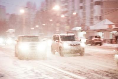 Метель и штормовой ветер накрыли Самарскую область 13 декабря