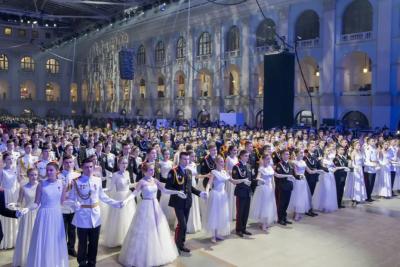 Так держать!  Иван Носков поблагодарил участников Кремлевского бала из Самары