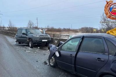 Водитель погиб в ДТП на трассе под Самарой ранним утром 1 января