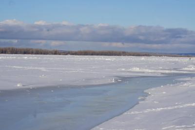 Стало известно, где в Самарской области самый тонкий лед на Волге