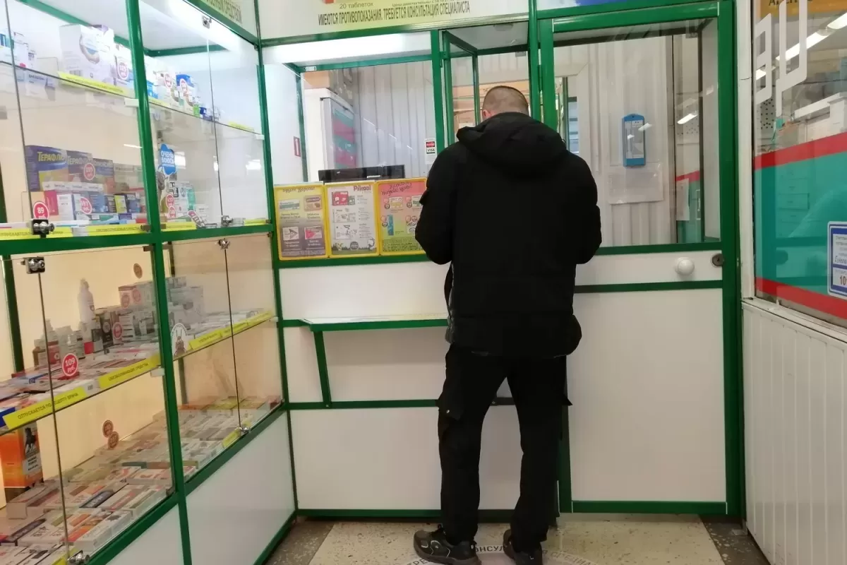 Малоимущим россиянам хотят давать лекарства бесплатно