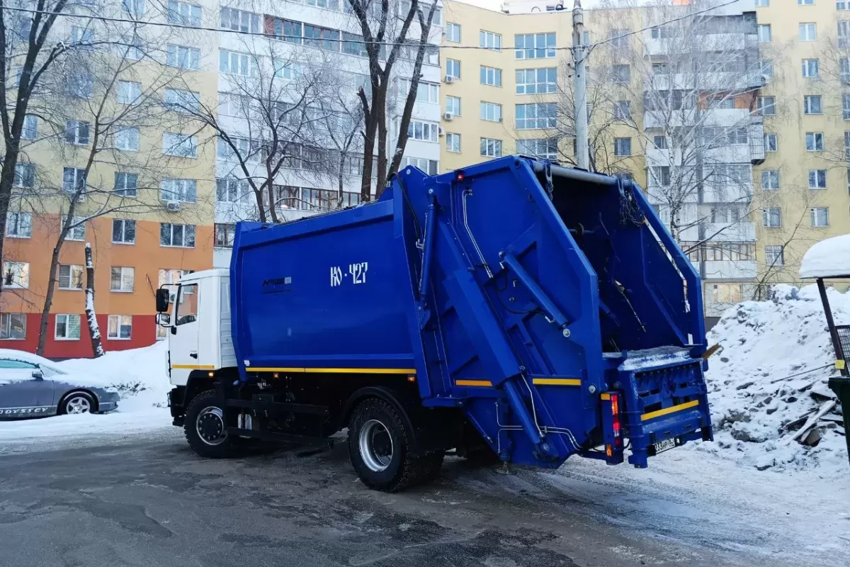 Новая спецтехника - новые возможности: в автопарке Самарской области пополнение мусоровозов