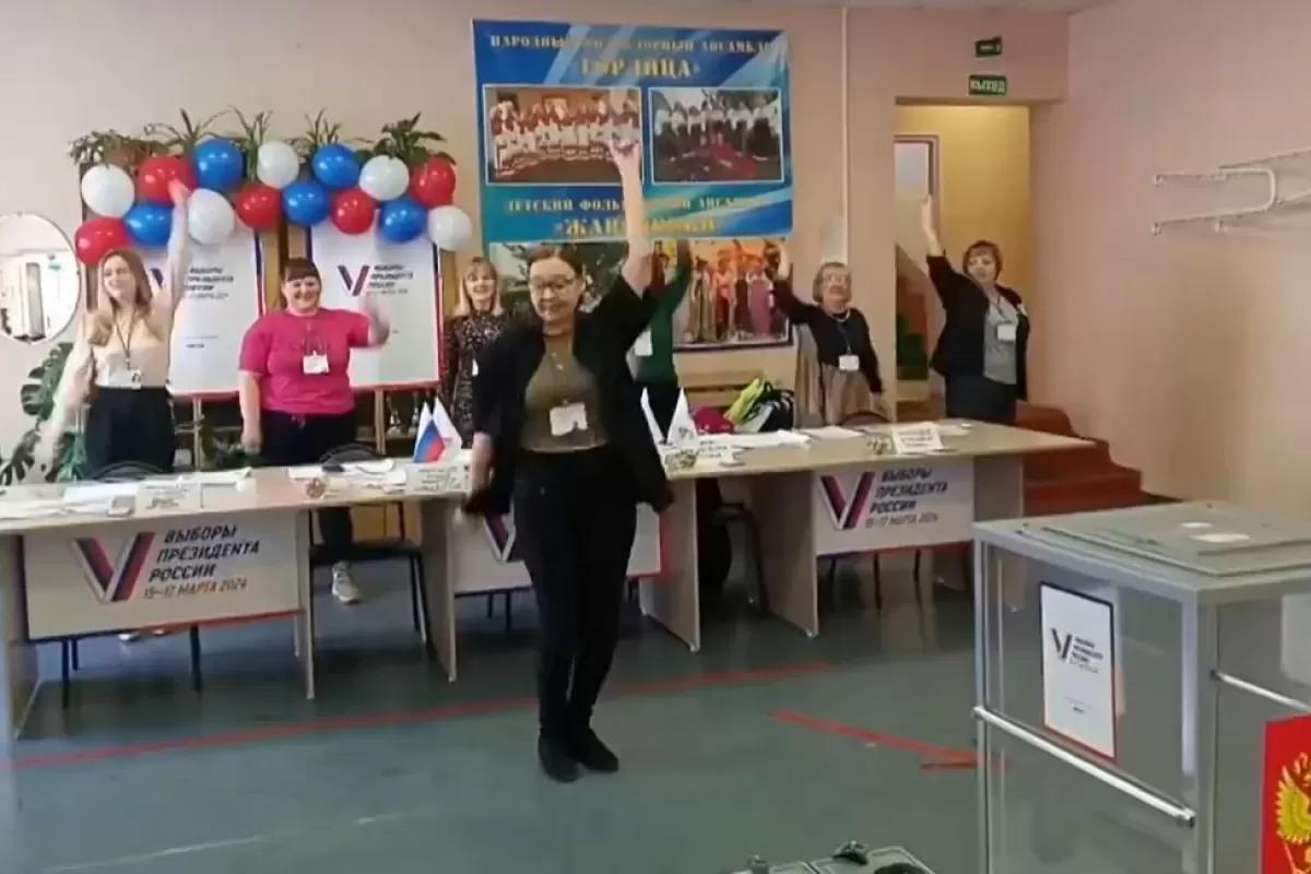 Члены избиркомов под Сызранью не без фантазии начали второй выборный день - видео