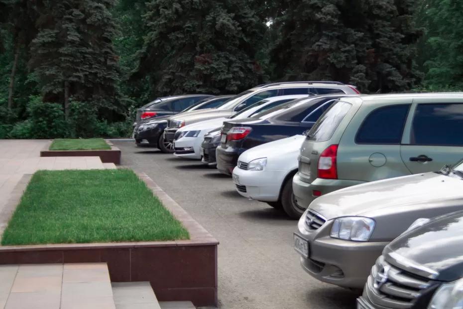 Посадят под триколор: в России намерены ввести новый стандарт для водителей