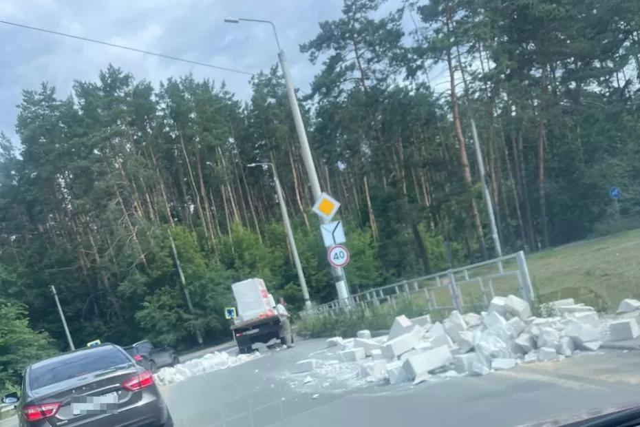 В Сызрани водитель «Газона» покаялся: полиция о происшествии на проспекте Королева В Сызрани водитель «Газона» покаялся: полиция о происшествии на проспекте Королева