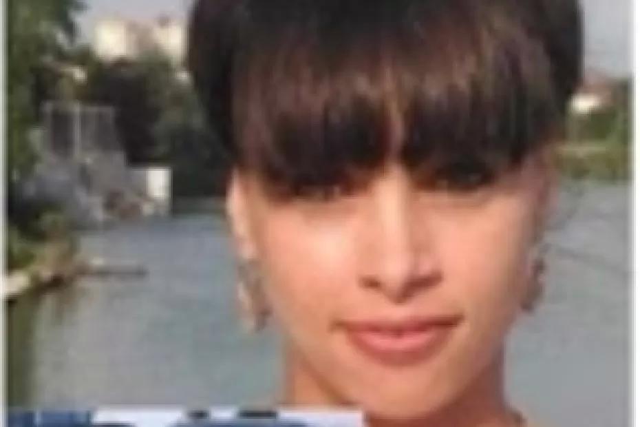 Может находиться и в вашем городе! Исчезновение «дюймовочки» с каждым днем становится все более загадочным - фото