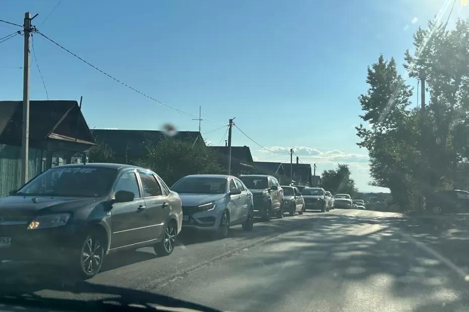 Пробка растянулась на километр: на месте ДТП в Сызрани идет разбор полетов