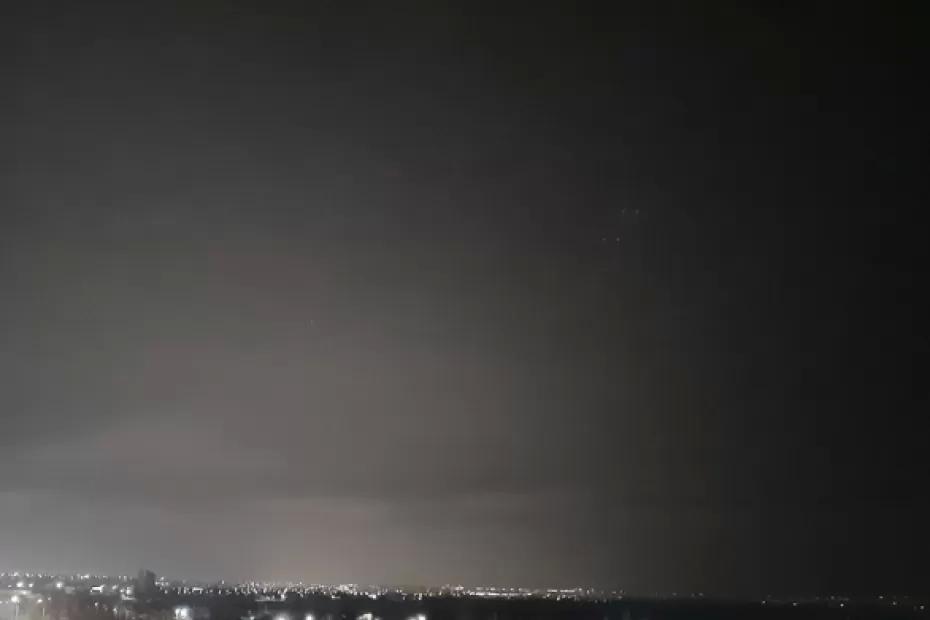 Вынырнувший из космоса астероид, засекли менее чем за сутки до сближения с Землей