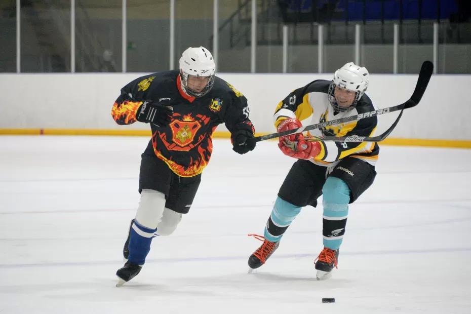 «СНПЗ» дожал «Молнию», «Искра» прошлась катком по «Дизелю»: итоги третьего тура РСХЛ