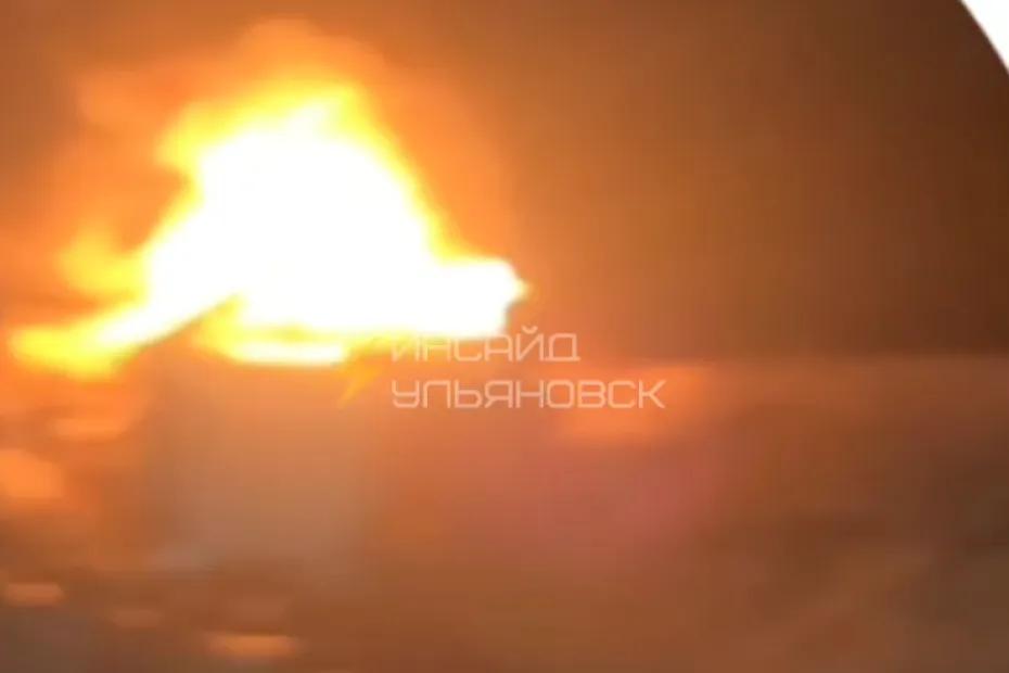 На трассе пылает машина: очевидцы говорят о погибших и ребенке в Калине