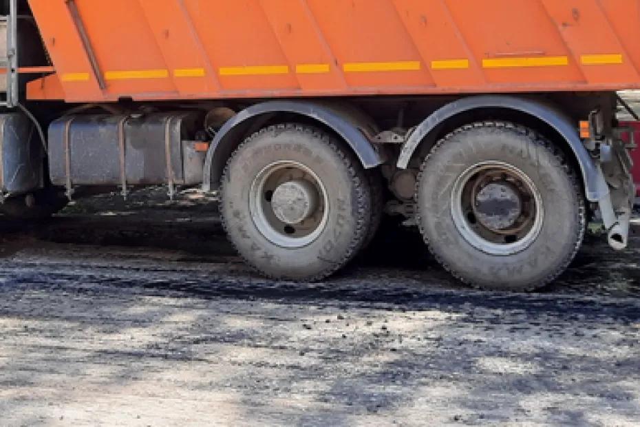 В Сызрани весь год закатывали дороги в новый асфальт: пора подводить итоги