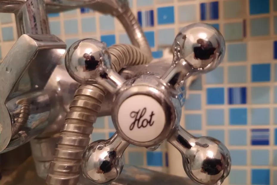 В дома Сызрани возвращается горячая вода, но есть важный нюанс: энергетики рассказали, что надо сделать