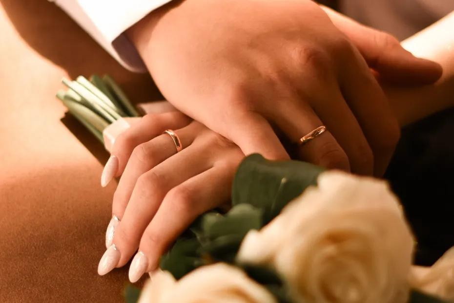 После гибели супруга на СВО женщина узнала, что у него была тайная жена