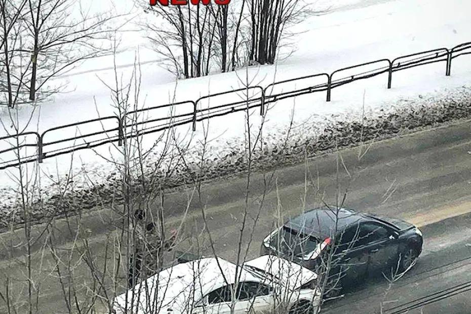 Черное и белое: машины разбились у сызранской гостиницы под занавес больших выходных