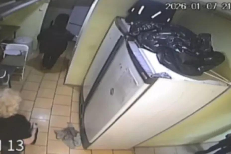 Оттаскала сотрудницу за волосы: администратор устроила жесткую разборку в ресторане Самарской области