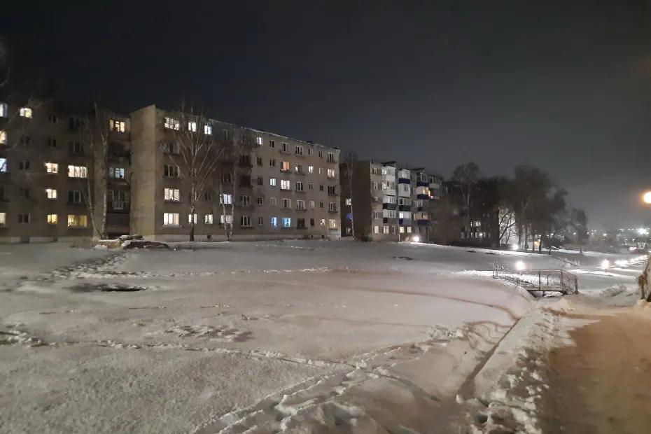 ВСУ атаковали пять регионов, смерть актера из &laquo;Морских дьяволов&raquo;, новые законы февраля, обвал цен на золото, россиян уволят за смех: важное к этому часу