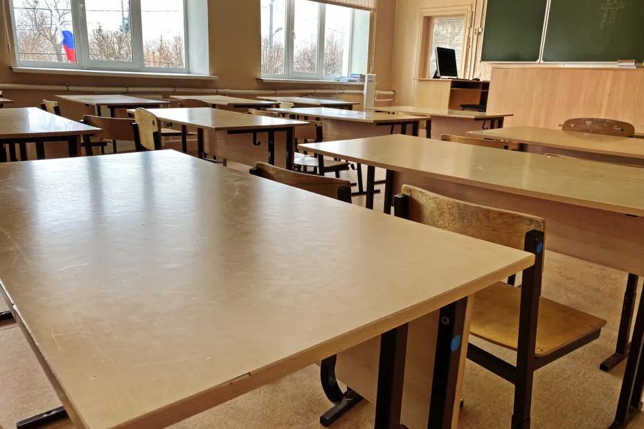 Крыши сызранских школ и детсадов будут чистить профессионалы