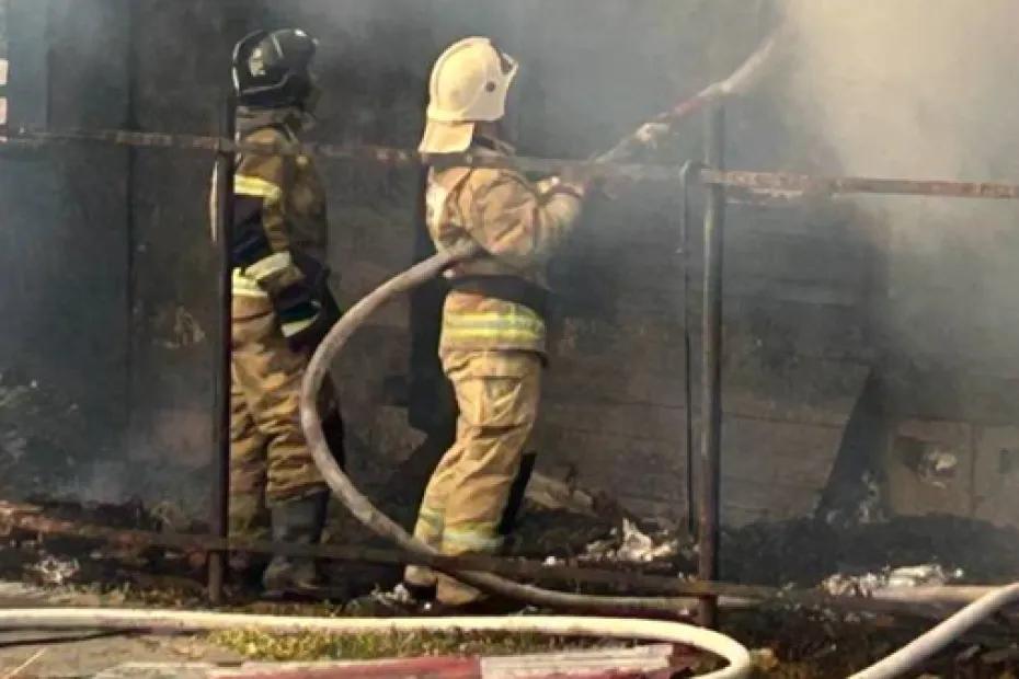 ВСУ атаковали химзавод, есть погибшие и раненые - глава региона закрыл все школы и детсады