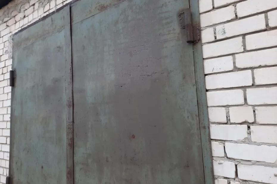 В Октябрьске вор не стал мелочиться при виде чужого гаража