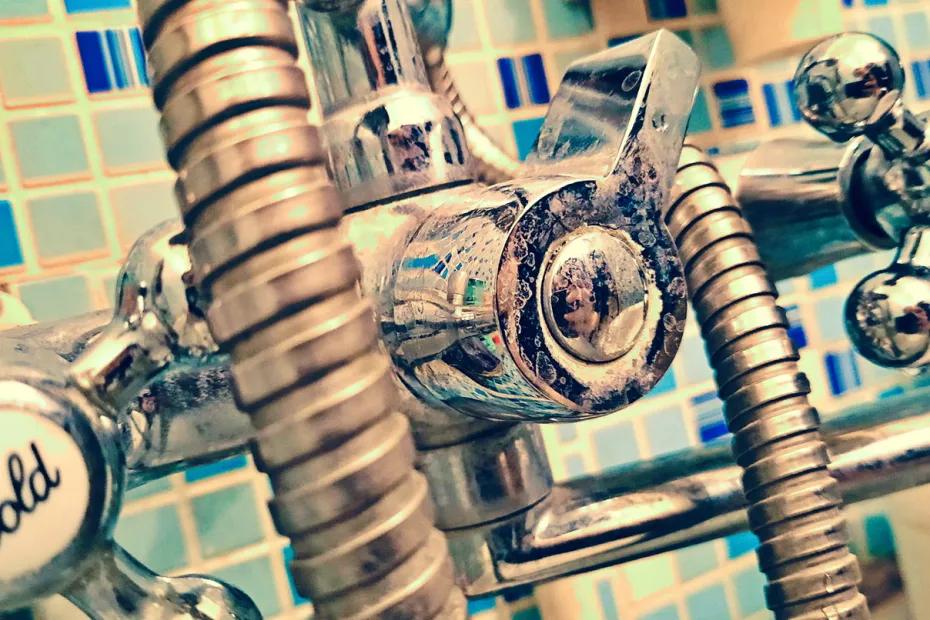 Роддом, детсад и жилые дома Сызрани остались без воды - появились подробности