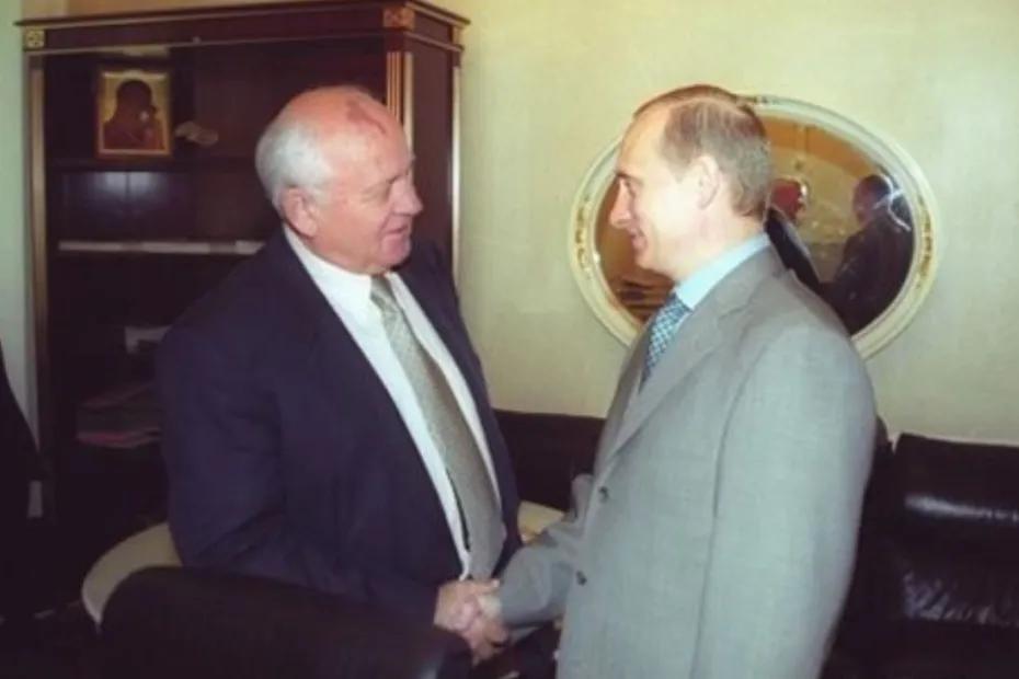 Черный день в истории? 40 лет назад Горбачев приехал в Тольятти и впервые произнес слово &laquo;перестройка&raquo;