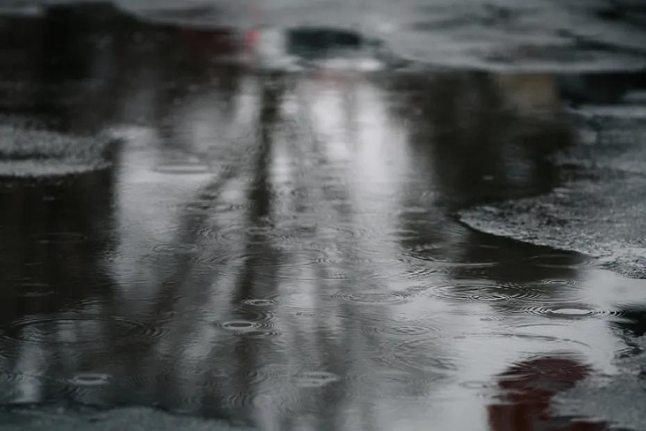 Синоптики обещают ужасную ночь и кошмарное утро: что известно на данный момент