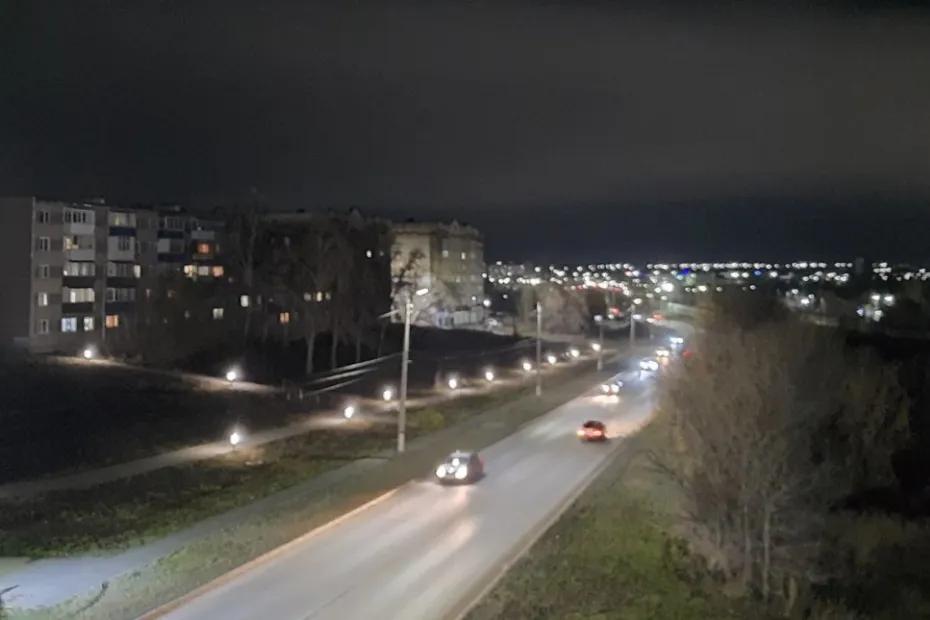 Ракетно-дроновая атака, новая выплата до 189 тысяч рублей, Медведев о сокращении летних каникул: важное к этому часу