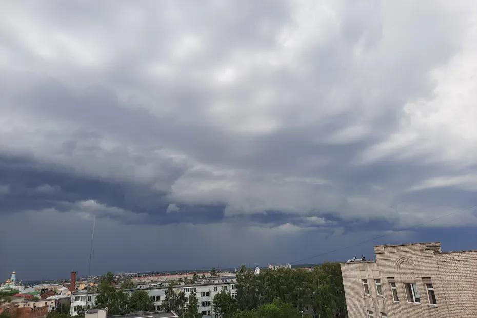 В ближайшие часы в Самарской области резко ухудшится погода