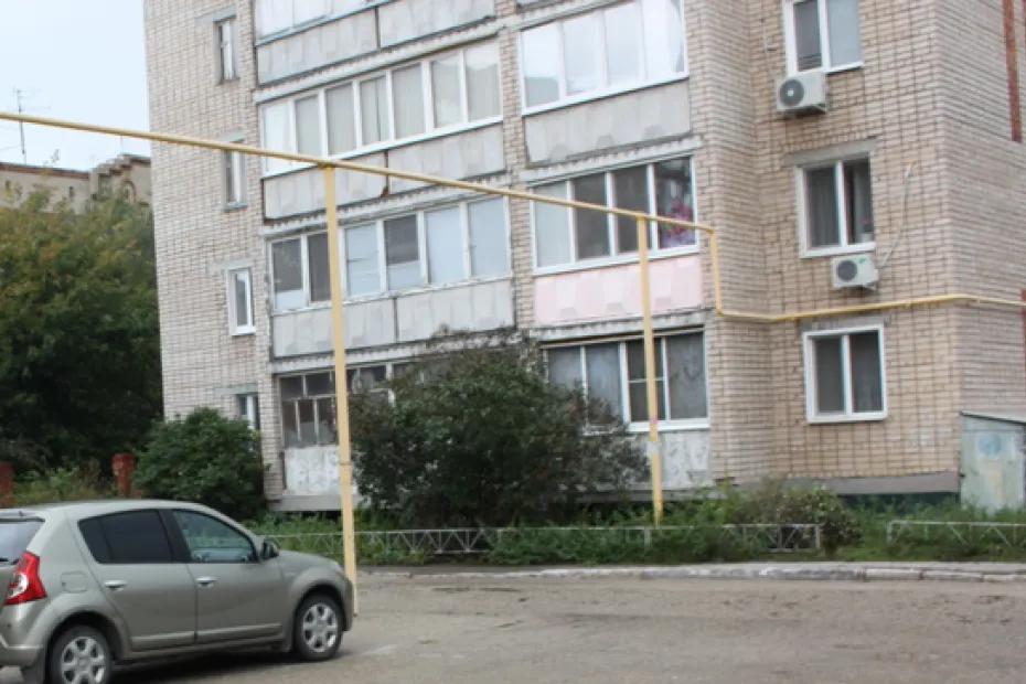 Дроны-камикадзе подожгли НПЗ и многоэтажку: число сбитых беспилотников перевалило за 300