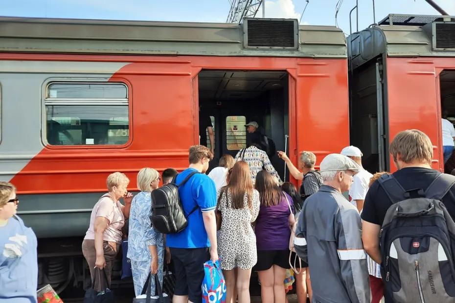 В электричке из Сызрани женщина внезапно потеряла сознание и перестала дышать - появились подробности