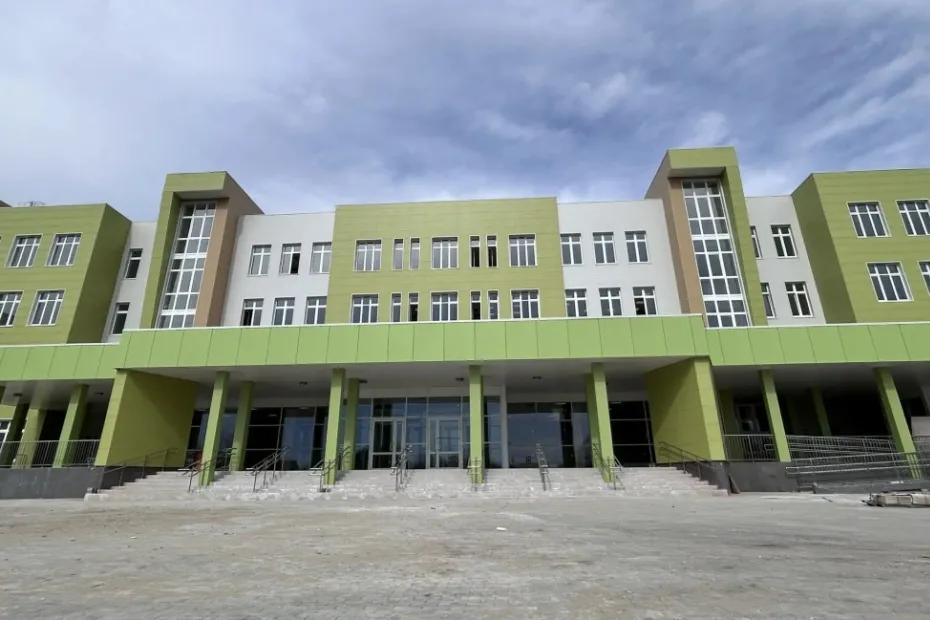 Низкие темпы работ в самой крупной школе Сызрани вынуждают власти идти на крайние меры