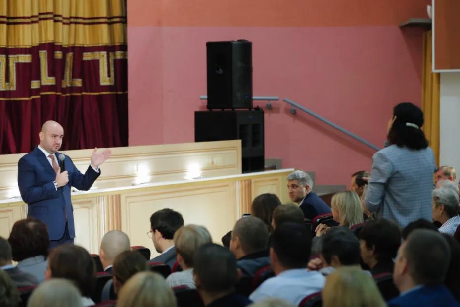 Вячеслав Федорищев встретился с жителями четырех муниципалитетов