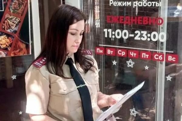 В сызранскую шашлычную нагрянули санитарные врачи