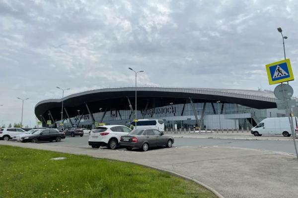 &laquo;Посадочный талон для друга&raquo; - ожидание рейса в &laquo;Курумоче&raquo; превратили в игру