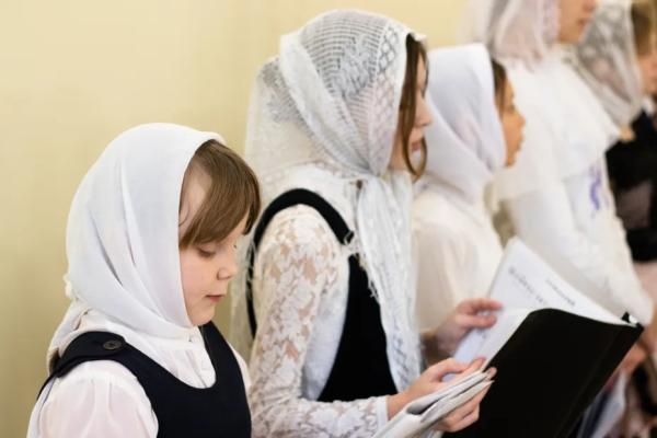 От музыкальной грамоты до богослужений: в Сызрани набирают детей в церковный хор