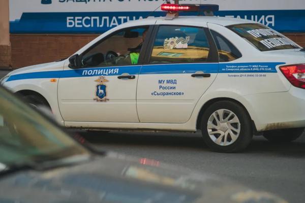 Самый наглый в Сызрани аферист купил поддельные права и пошел менять их в МФЦ