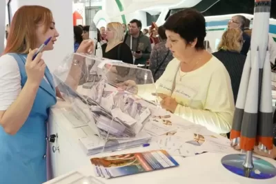 Тысячи гостей выставки «Россия» познакомились с достижениями Самарской области